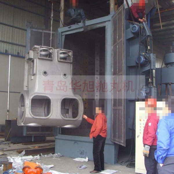 吊鉤式拋丸機(jī)清理汽車底盤